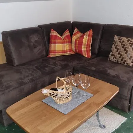 Gaestehaus Christl Апартаменты *