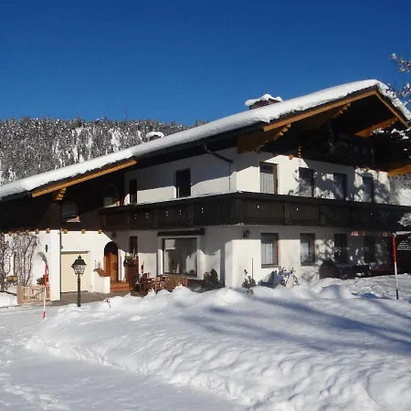 Gaestehaus Christl Apartment